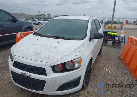 2016 Chevrolet Sonic Lt Auto из США, поврежденный, VIN 1G1JC6SH8G4123588
